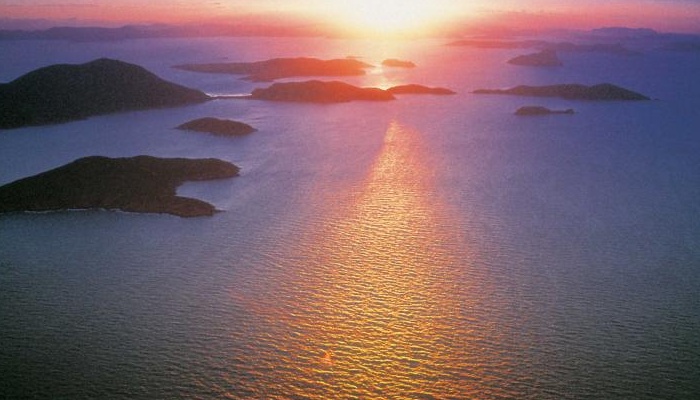 Kiana - 3 Day/2 Night  Whitsundays Sailing Adventures - Islands and Outer Reef
