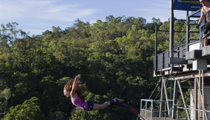 AJ Hackett Cairns: Bungy Jump + T-Shirt