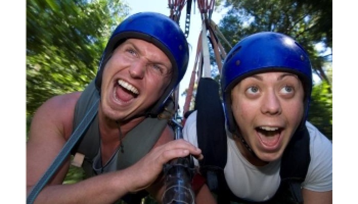 AJ Hackett Cairns: Minjin Jungle Swing&Tully Rafting