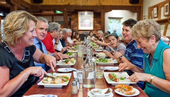 Adelaide Sightseeing: Adelaide Hills&Hahndorf - Half Day Tour (AS13)